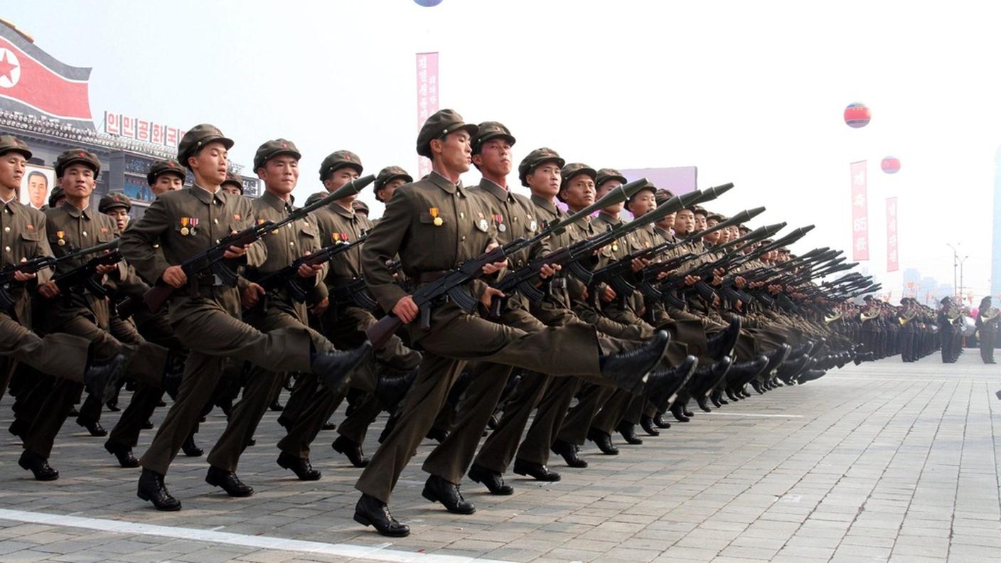 ky_corea_nord_marcia_soldati.JPG