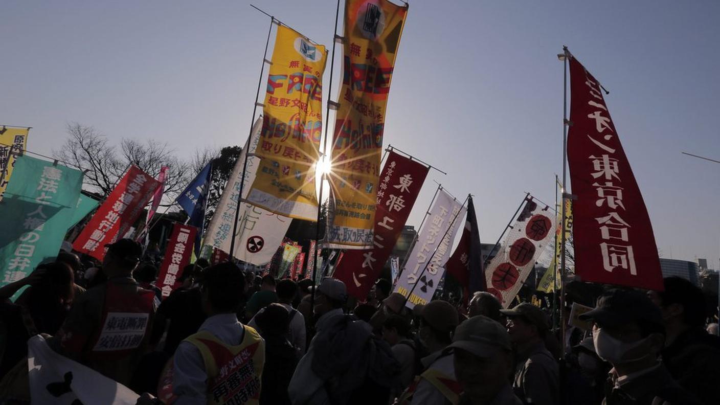 Tokyo_proteste nucleare_9.3.2013_keystone5.JPG