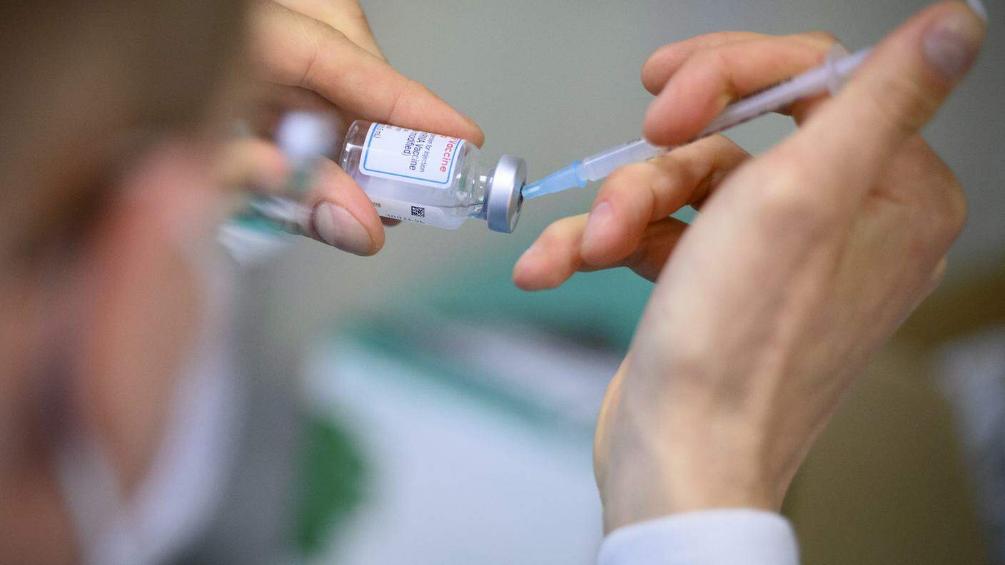 La Svizzera ha omologato tre vaccini: Moderna, Pfizer e J&J