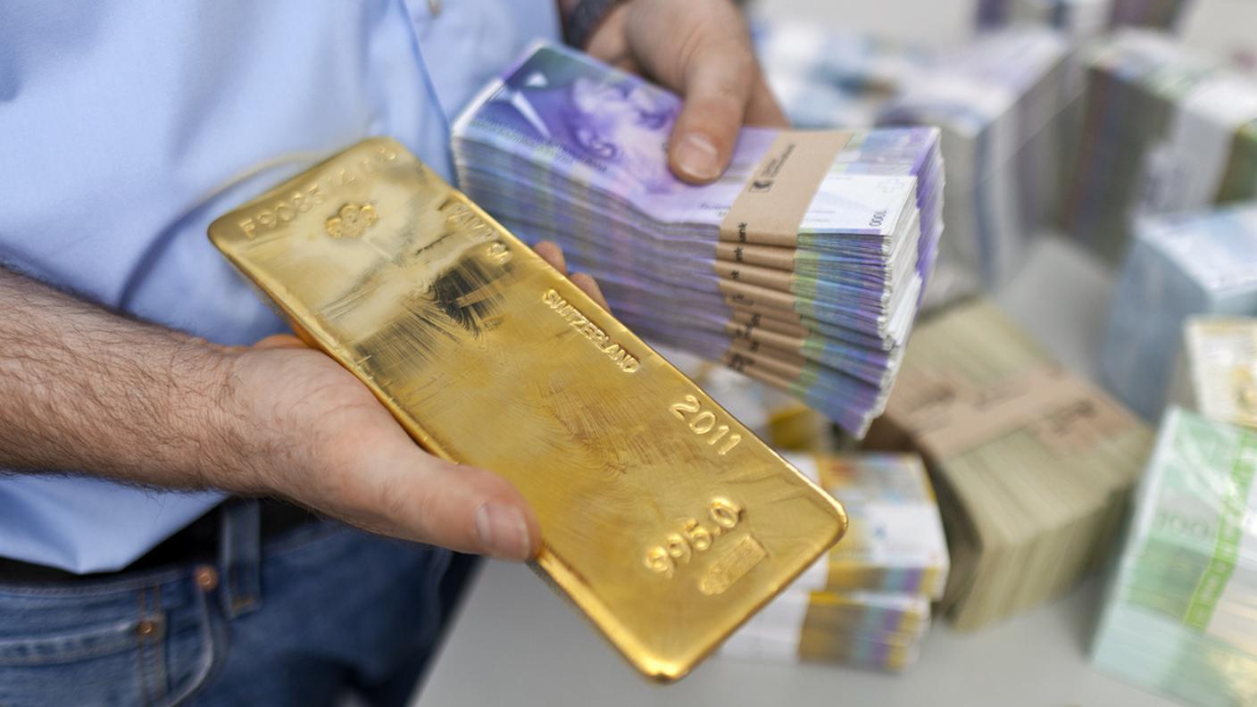 banca oro franchi denaro averi conti Zurigo 2011 ky.JPG