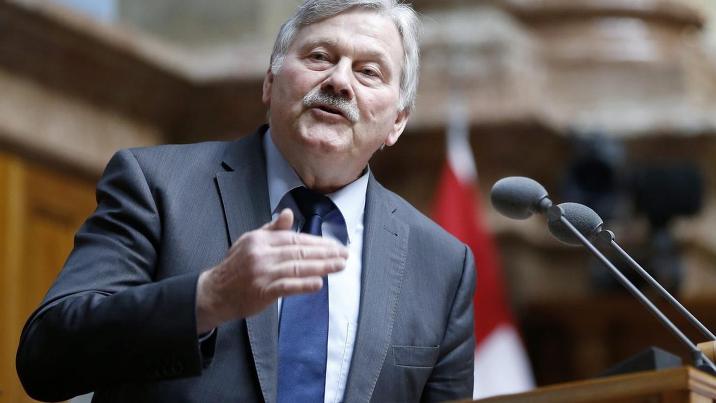 "Pronto a versare tutti i contributi"