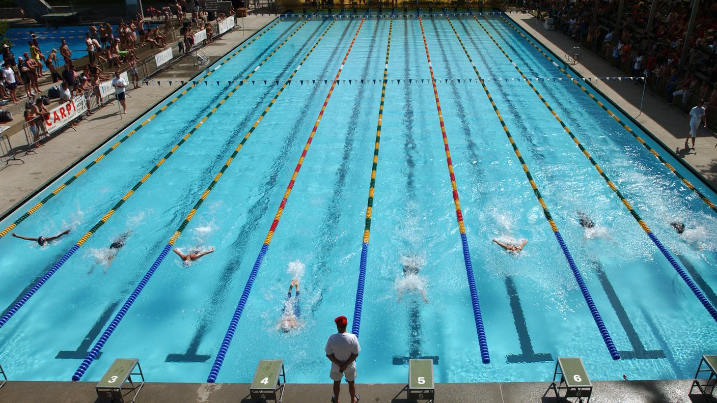 piscina nuoto bellinzona tp.jpg