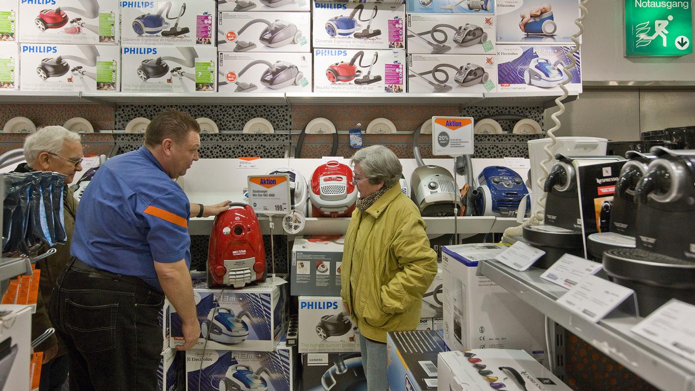 La fiducia dei consumatori elvetici è calata ancora in luglio