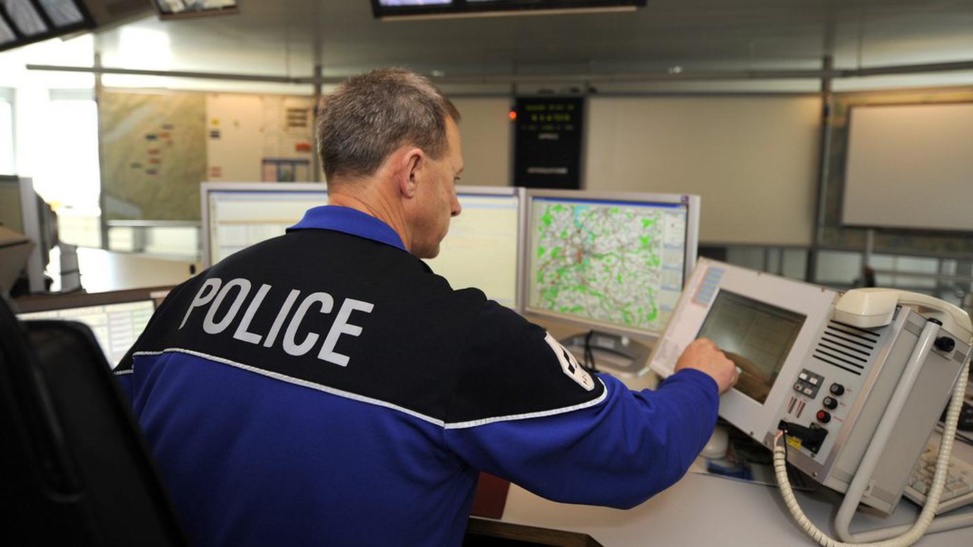 polizia friburgo.jpg