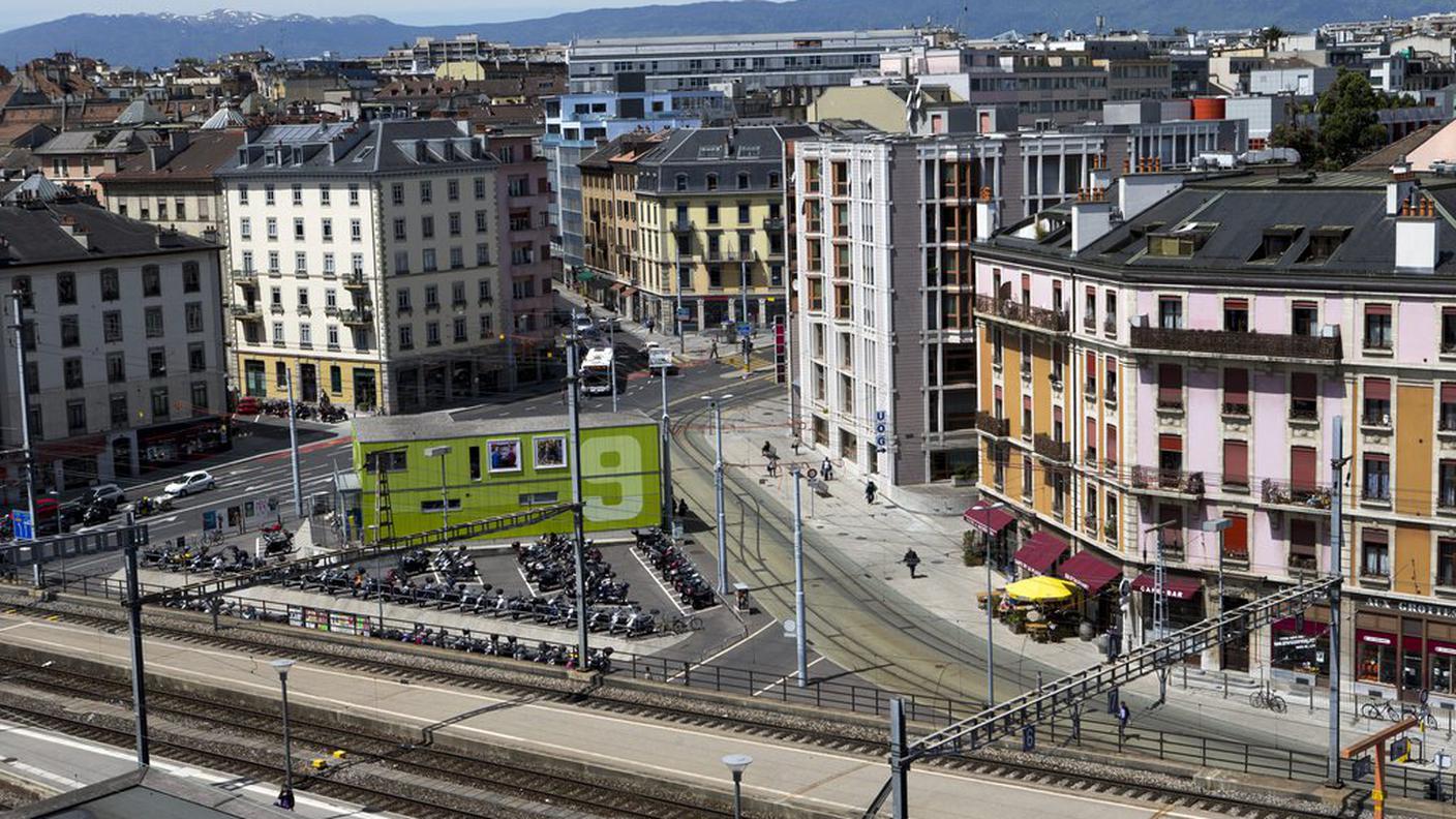 L'area antistante la stazione Cornavin a Ginevra