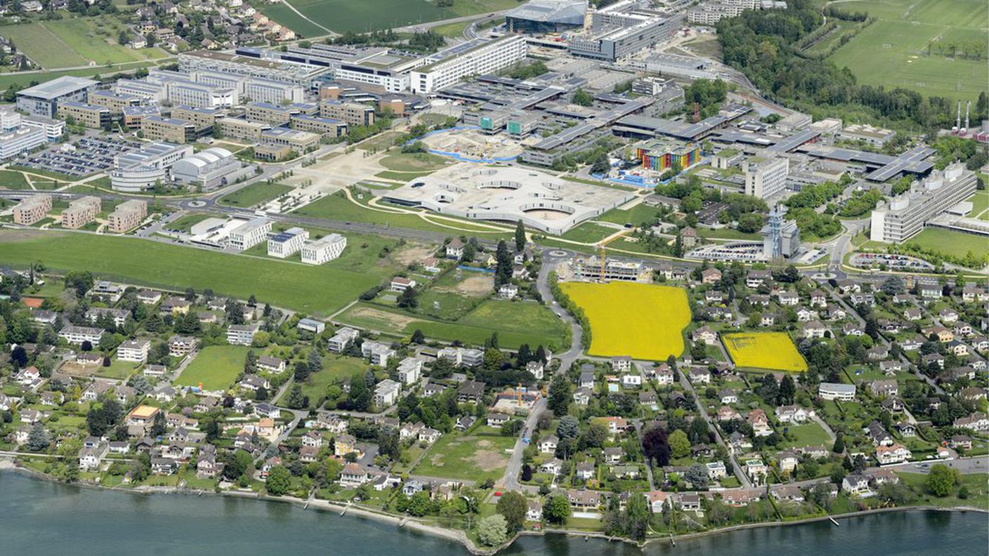 Il politecnico romando situato a due passi dal Lemano