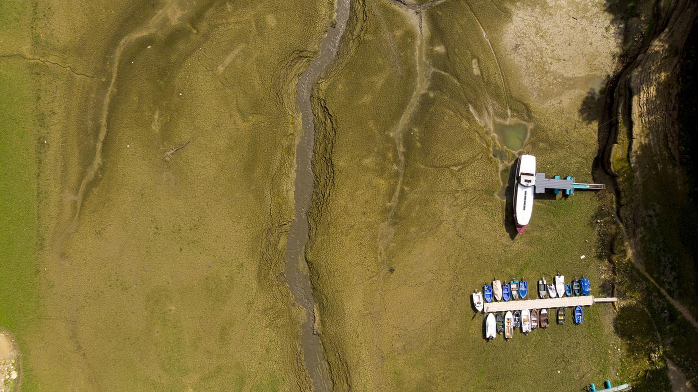 Il Lac des Brenets completamente prosciugato questa estate