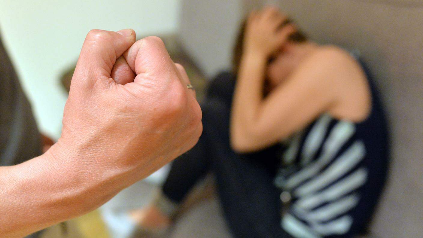 Nel 2021 in Svizzera la polizia ha registrato 19'341 episodi di violenza domestica