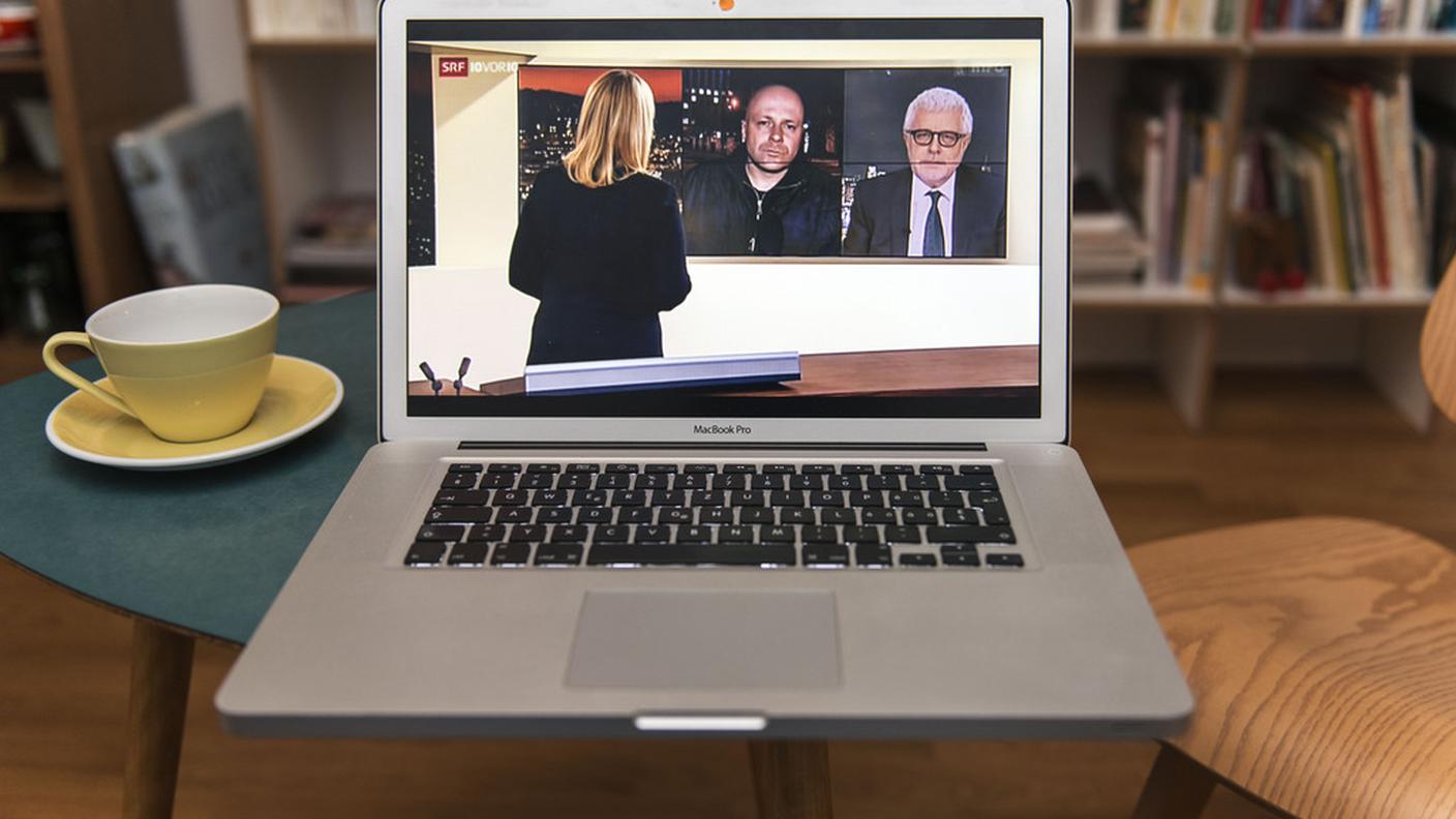 La televisione in differita è sempre più amata dagli svizzeri (keystone).JPG