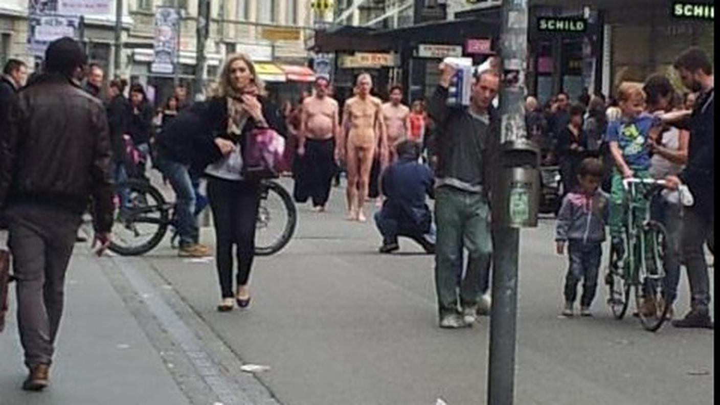 nudista bienne twitter 2.jpg