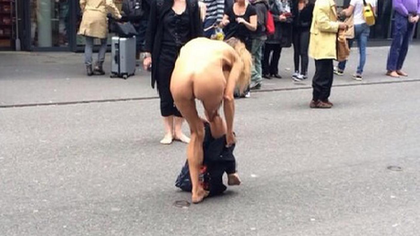 nudista bienne twitter.jpg