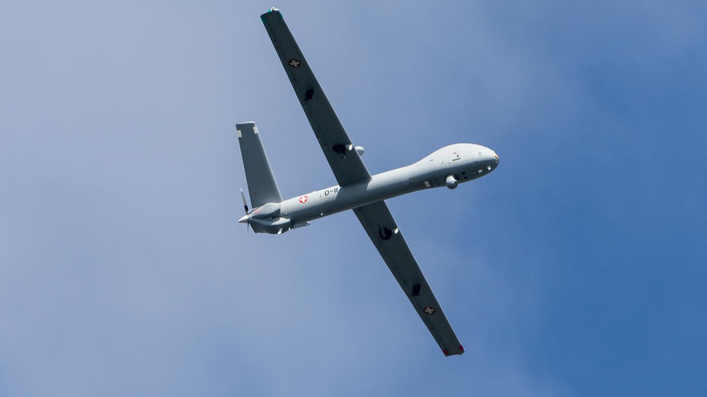 Il primo Hermes 900 svizzero in volo sopra Lucerna questa estate