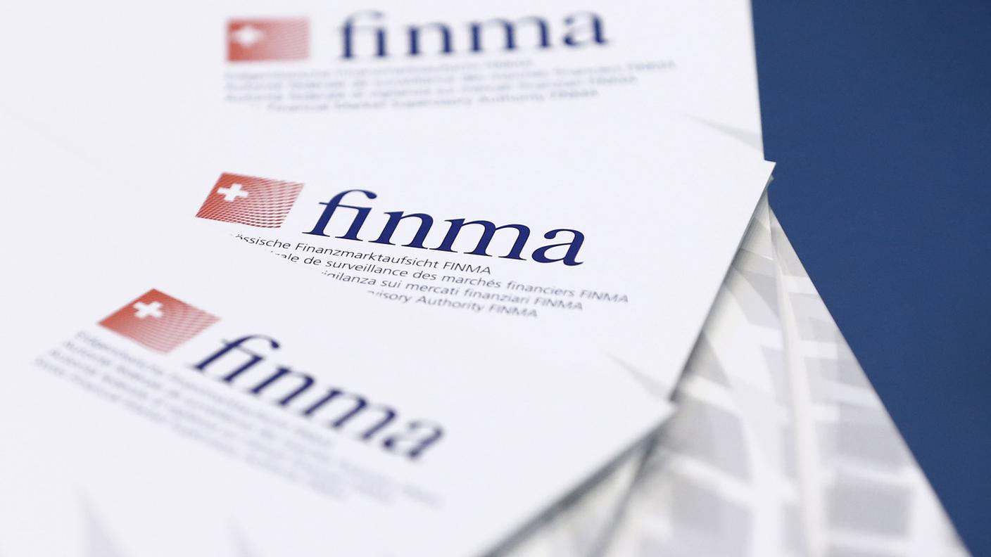 Nessuna risposta della Finma oggi alle tante domande aperte riguardo all'acquisizione di CS da parte di UBS