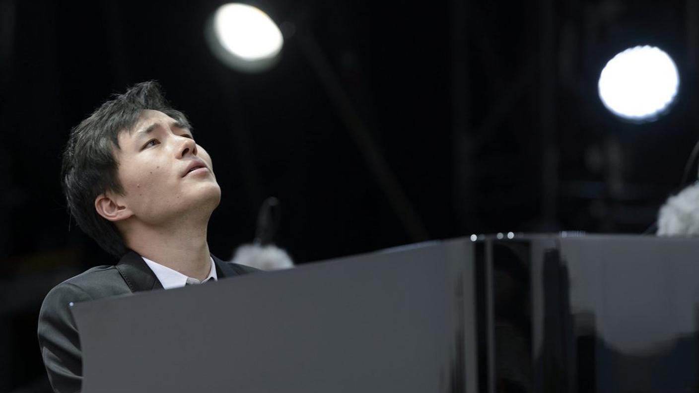 Il pianista svizzero Louis Schwizgebel durante la sua esibizione al Paléo
