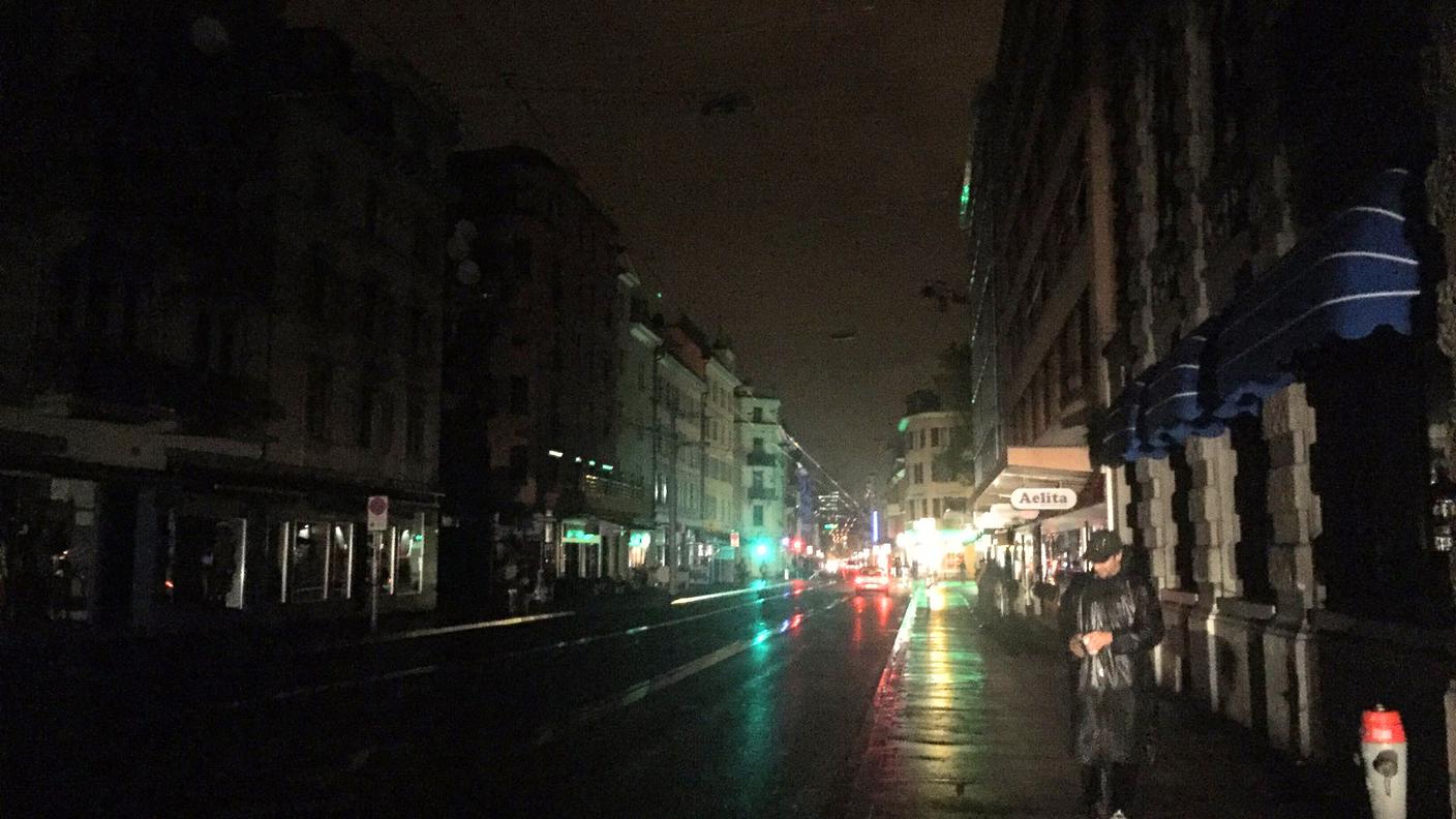 La Langstrasse nel Kreis 4, domenica sera