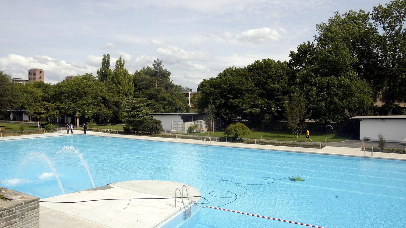 L'anziano nuotatore è annegato in una piscina pubblica zurighese