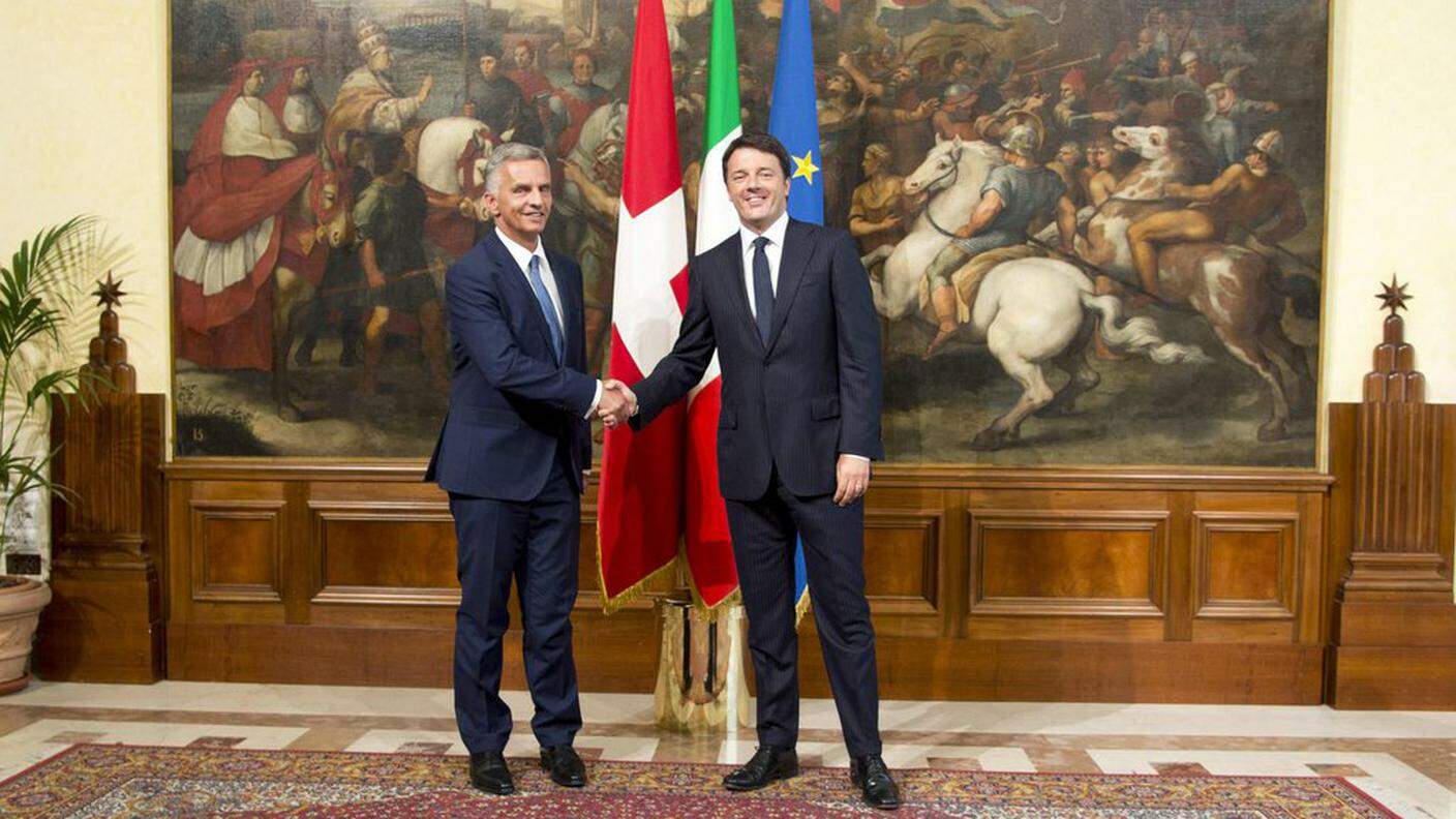Il presidente Burkhalter ha incontrato il premier italiano Renzi a Roma