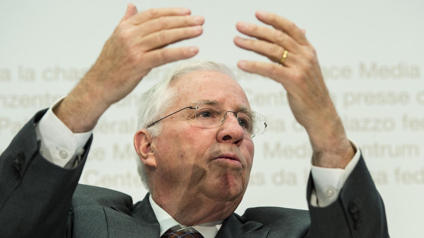 Christoph Blocher denuncia la non applicazione di norme votate dal popolo