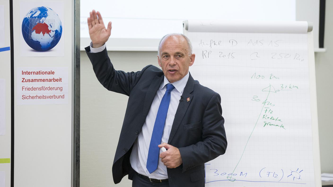 Il ministro della difesa Ueli Maurer