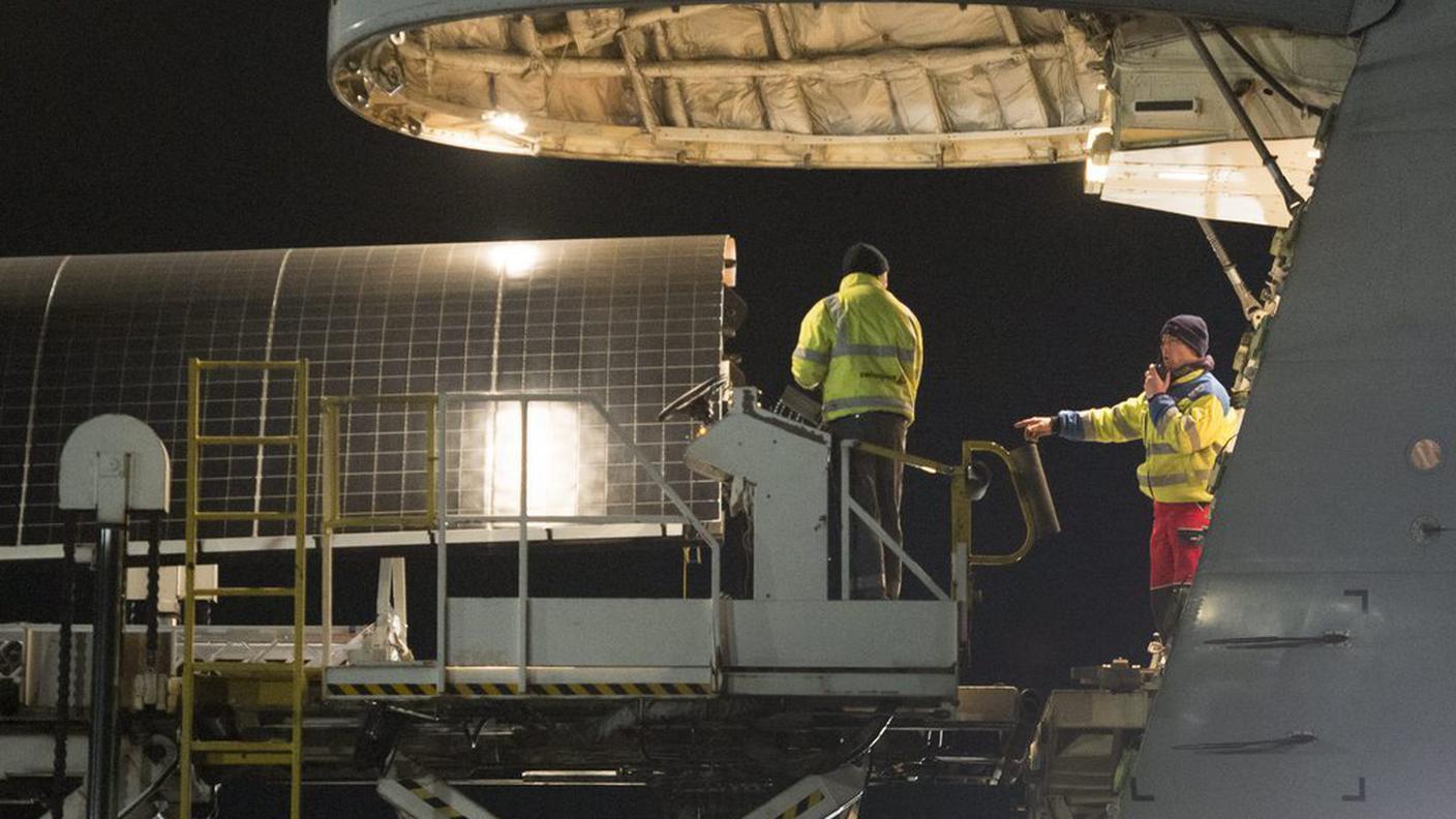 Solar Impulse_verso USA_Payerne_21.2.2013_keystone5.JPG