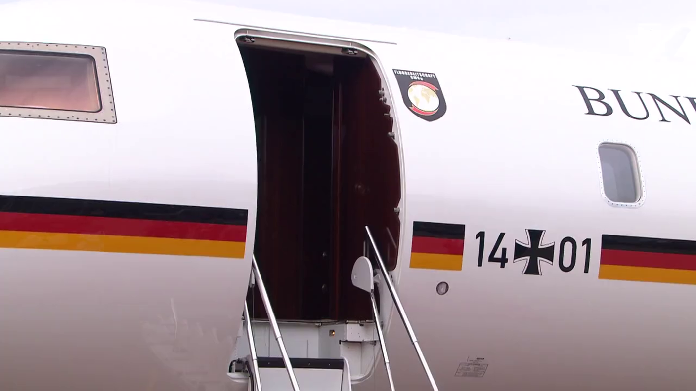 L'arrivo di Angela Merkel a Berna (TG-RSI)