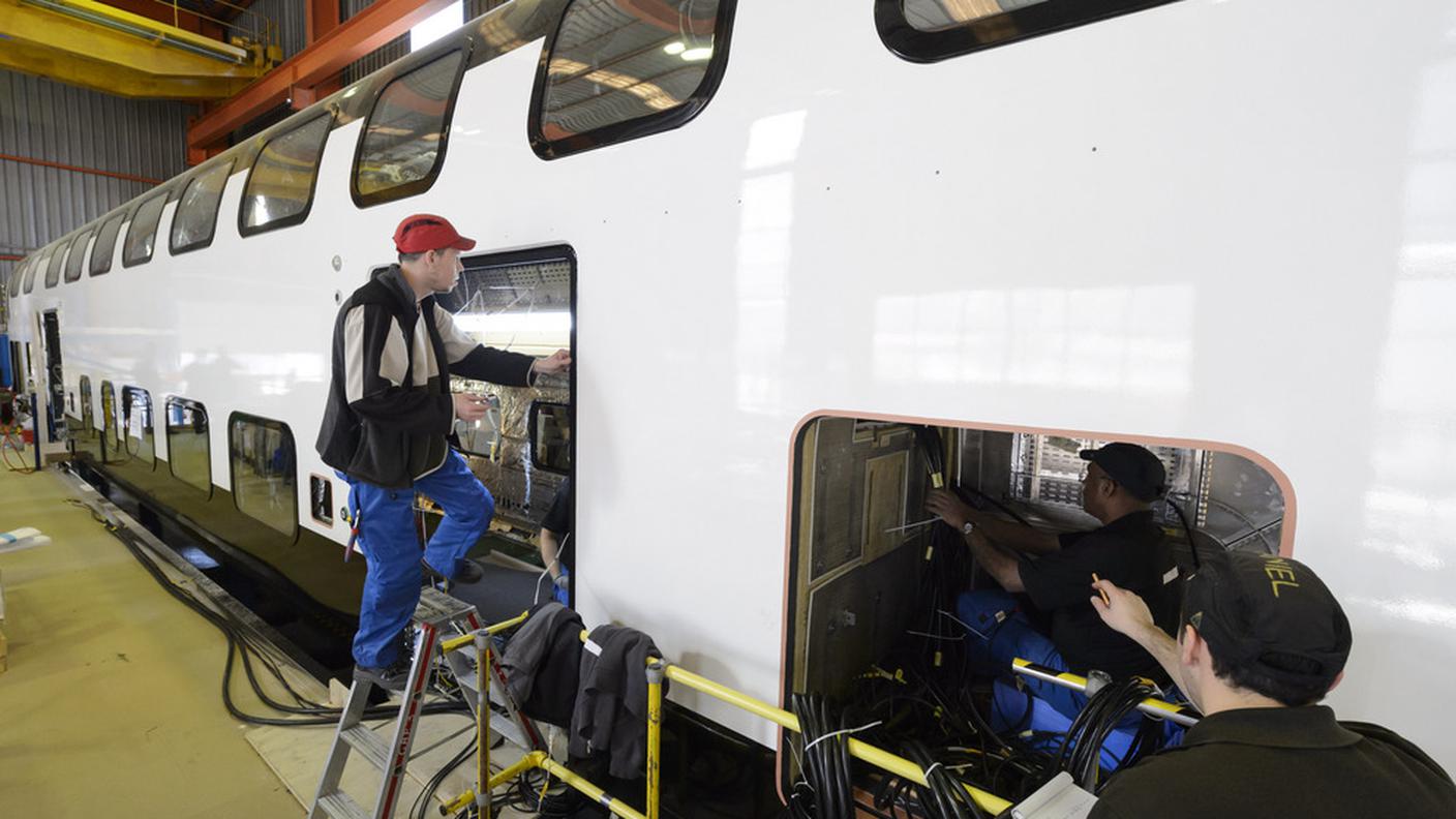 I treni sono in costruzione anche nello stabilimento di Villeneuve