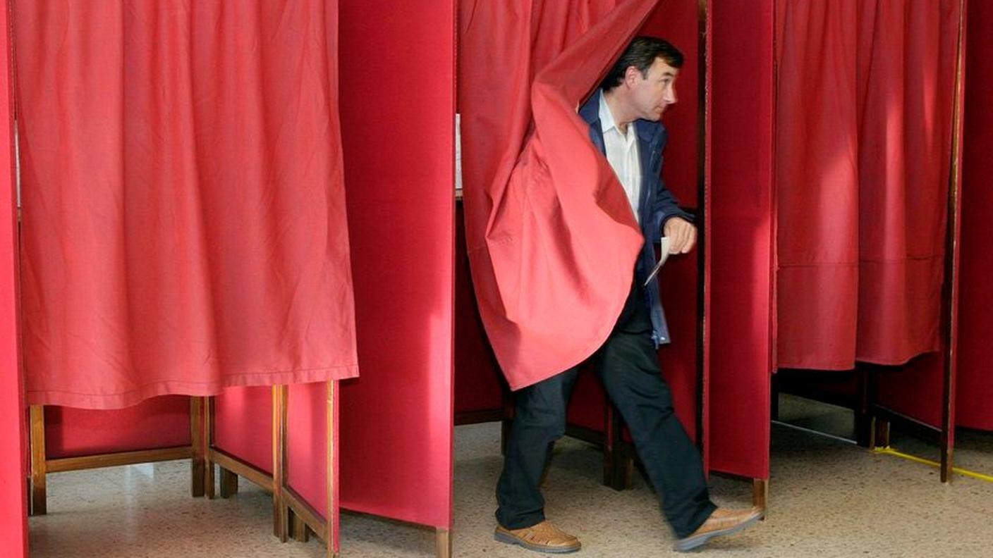 Primo sondaggio in vista del voto dell'8 marzo