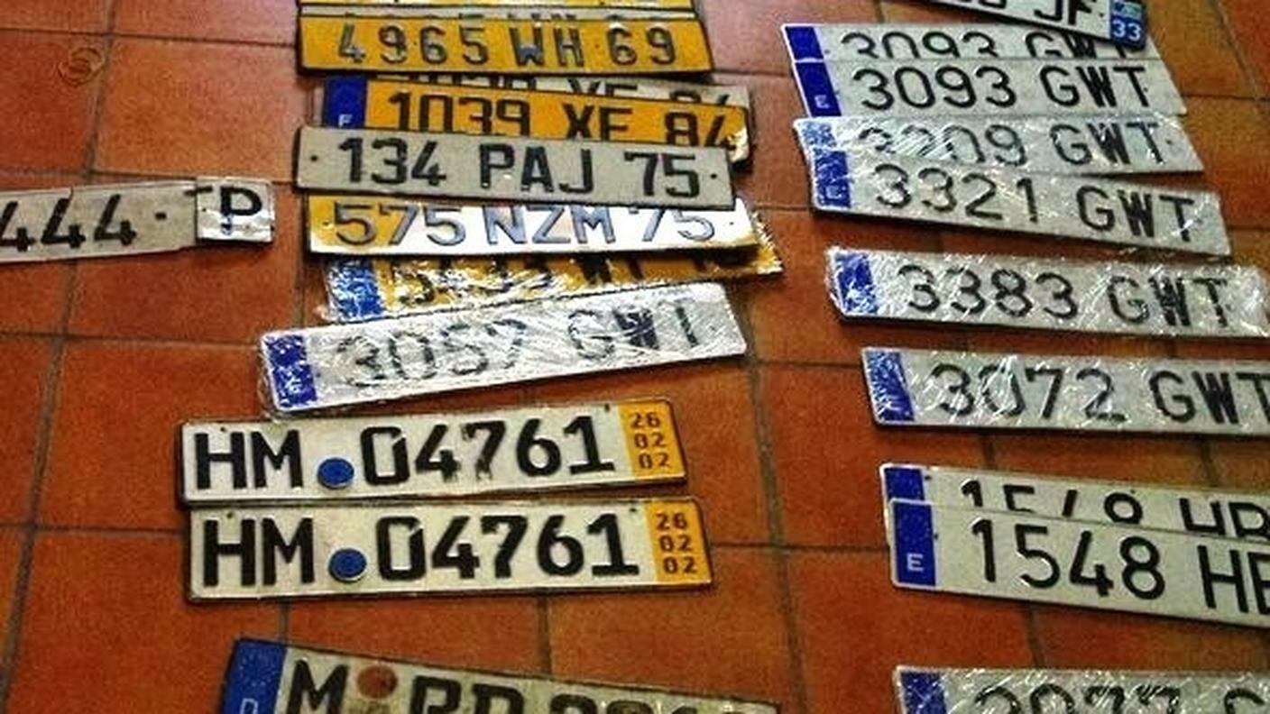 Una parte della refurtiva recuperata dai carabinieri
