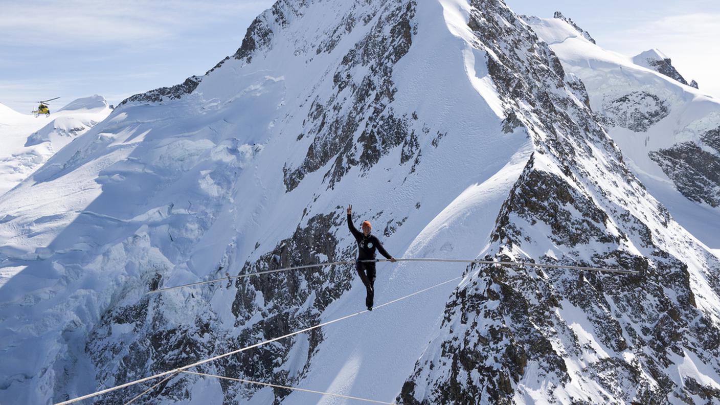 L'impresa è stata compiuta tra il Biancograt e il Piz Prievlus