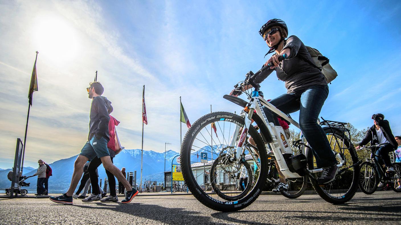 Su due ruote o a piedi da Locarno a Bellinzona