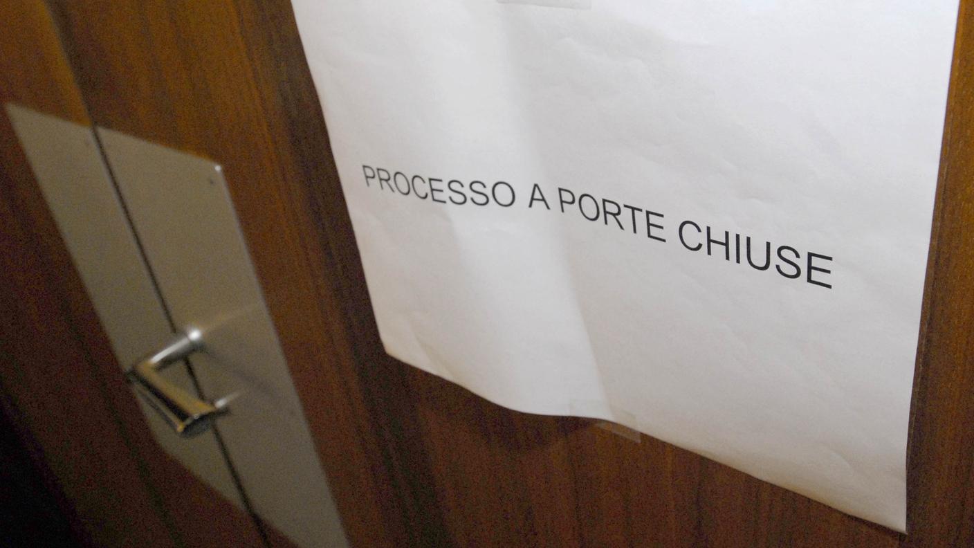 Gli abusi finiranno in aula