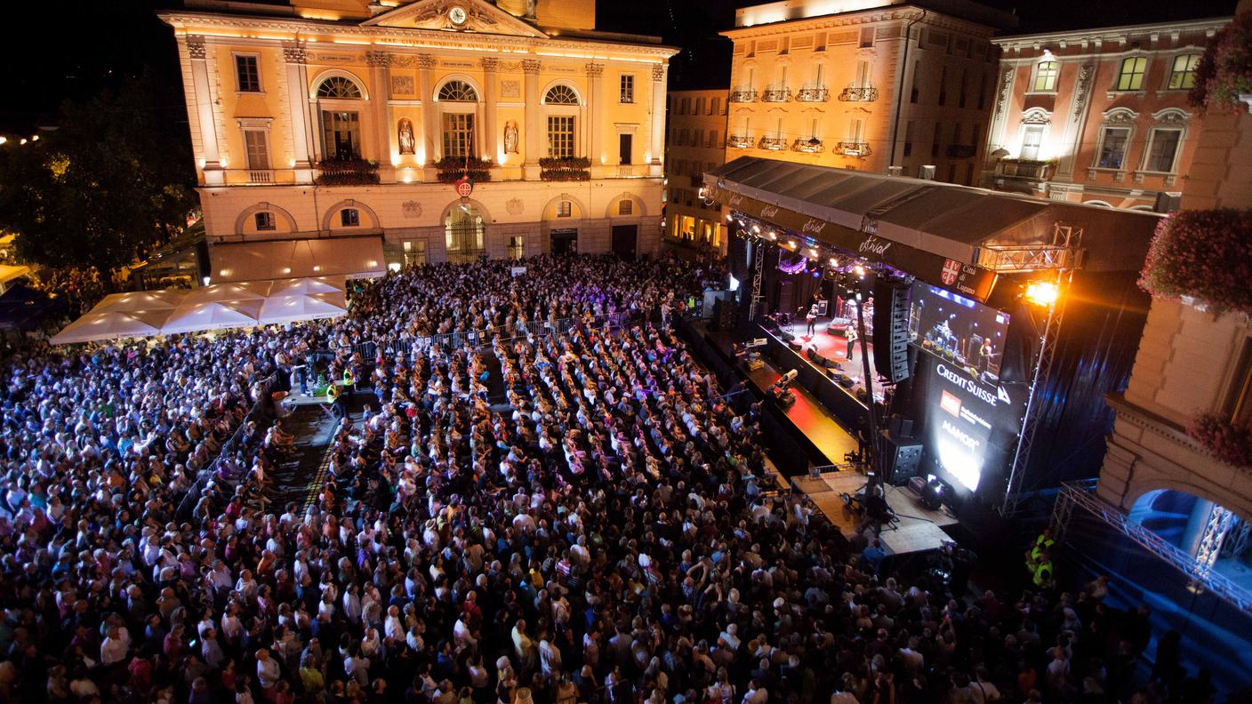 Piazza Riforma a Lugano, era il 12 luglio dell'anno scorso