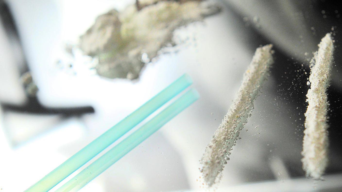 Oltre alla cocaina si dedicavano anche allo spaccio e al consumo di canapa
