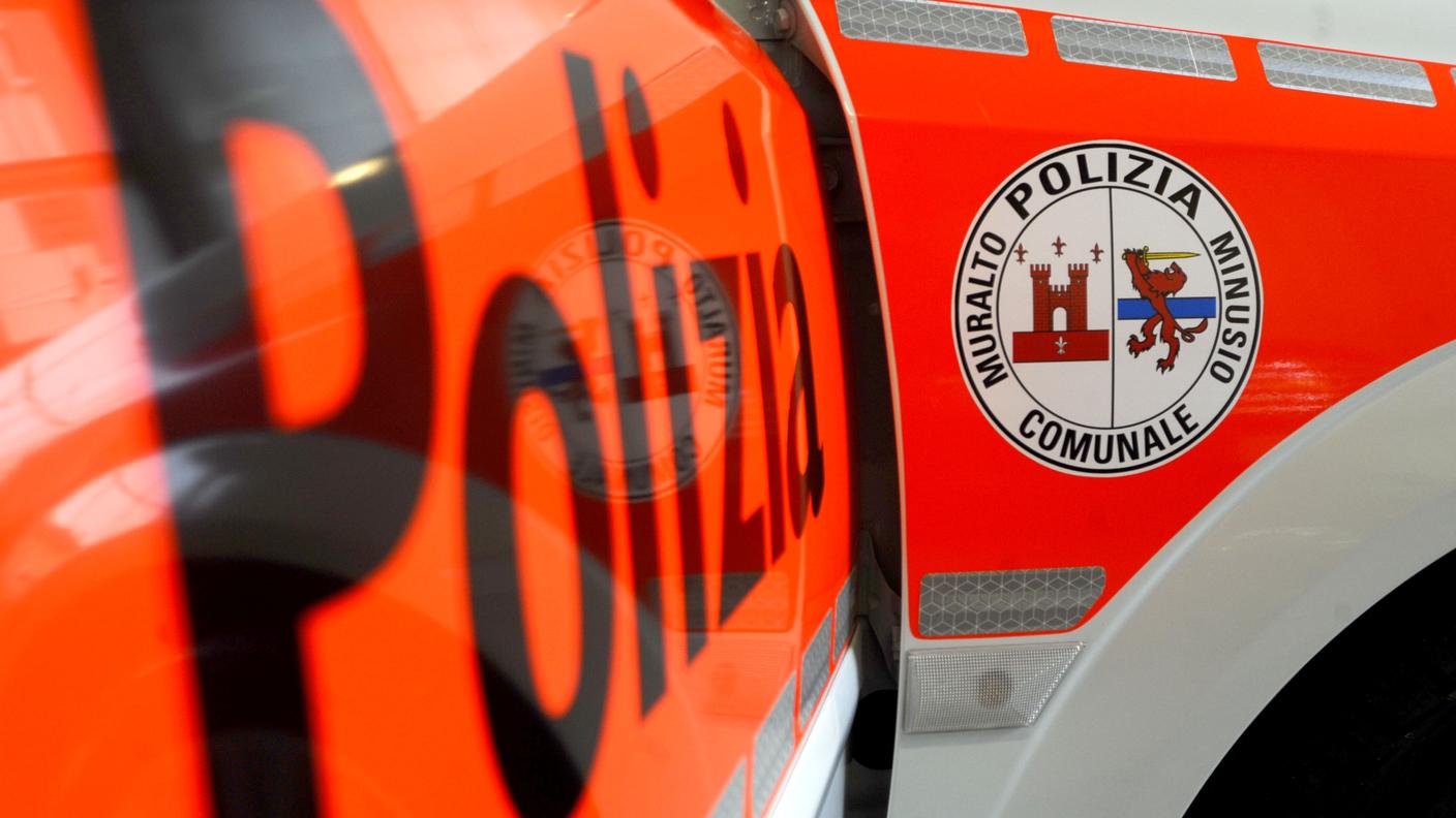 L'agente avrebbe proceduto a un sequestro ''parziale'' di cocaina