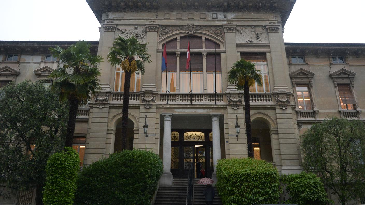 La polizia aveva abbandonato il posto fisso al Pretorio nel 2005