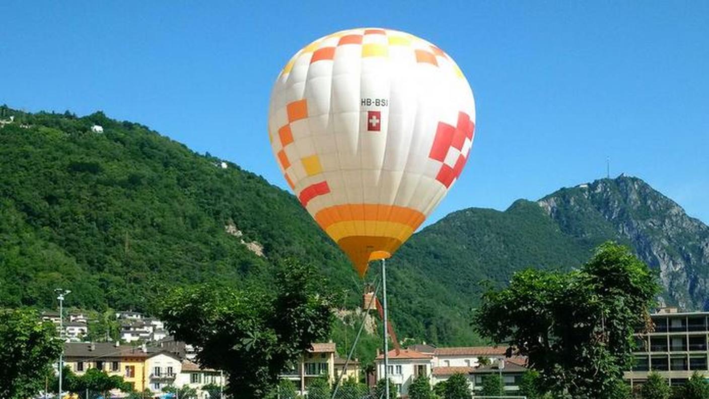 La partenza della mongolfiera