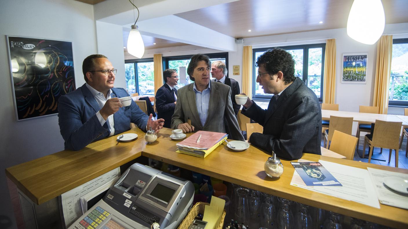 Un caffè prima dell'inizio dei lavori