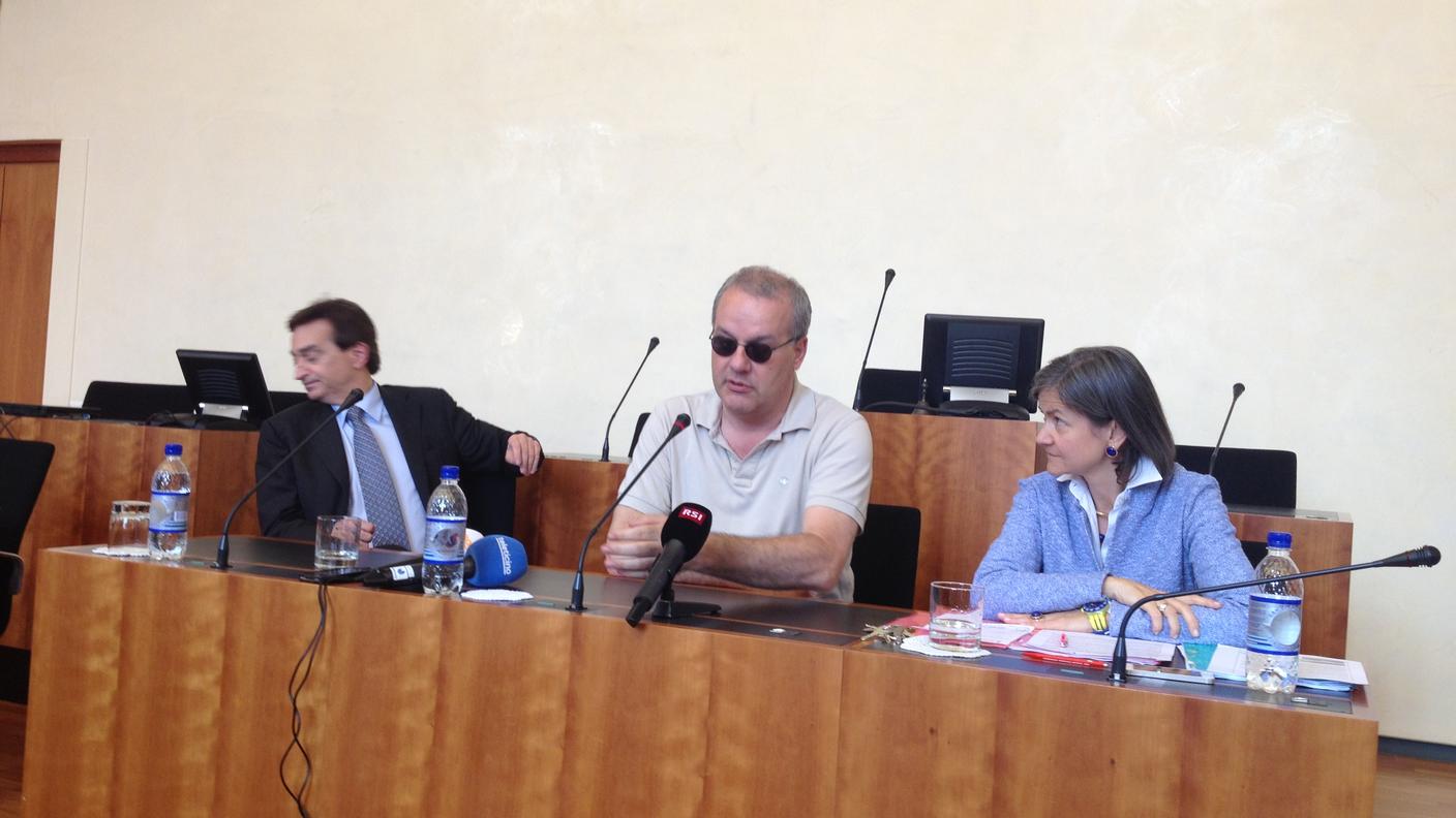 Delorenzi nel corso del suo intervento in conferenza stampa