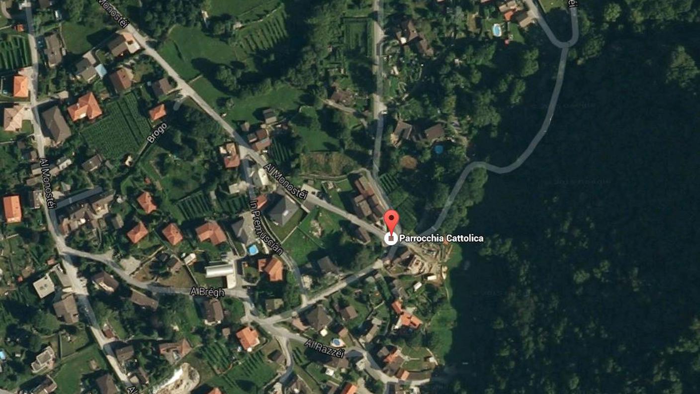 La parrocchia di Claro cede la propria parte