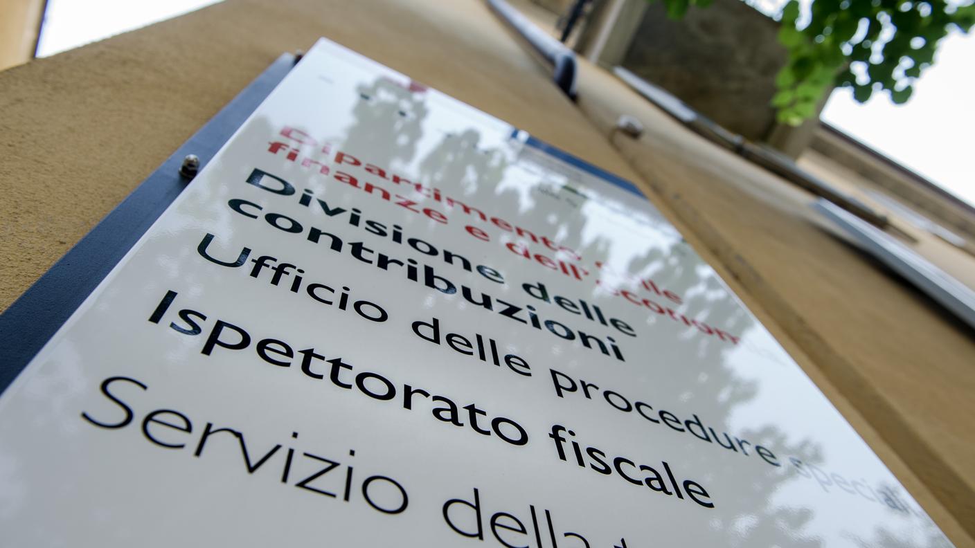 Oltre a Libero Galli sarebbero coinvolti altri funzionari del fisco