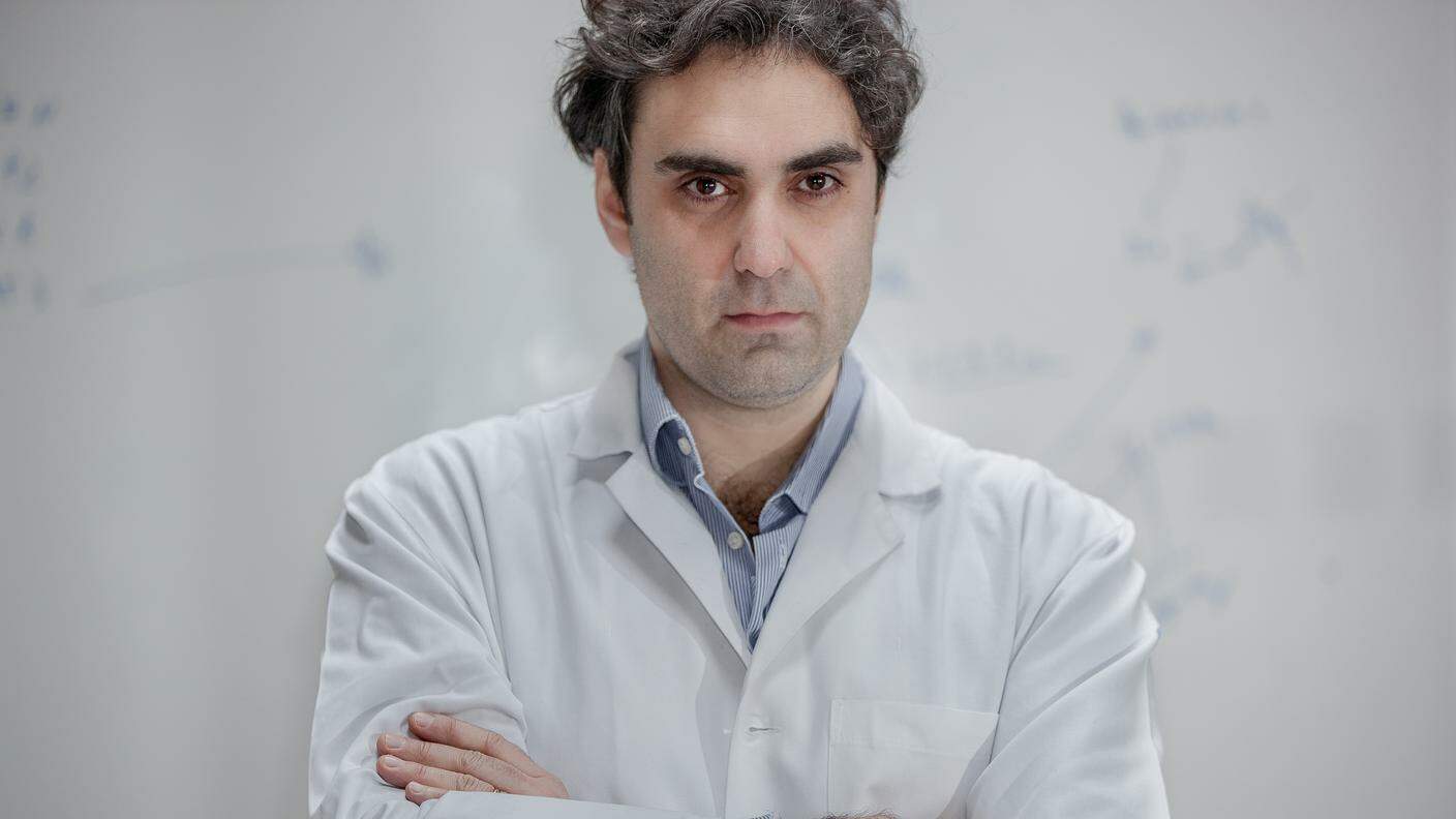 Il dottor Andrea Alimonti, ricercatore attivo presso lo IOR