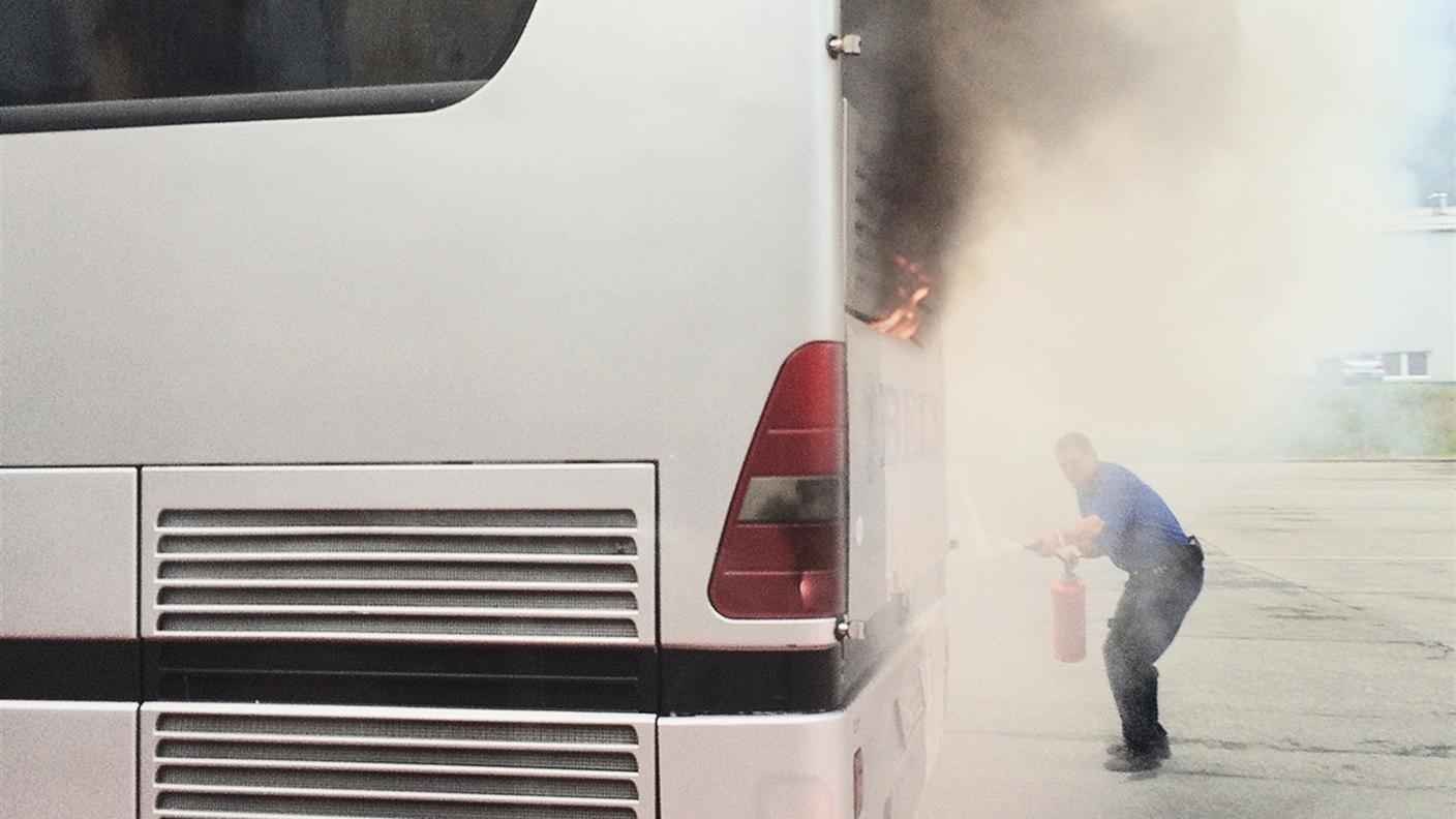 Le fiamme del mezzo pesante non hanno causato vittime