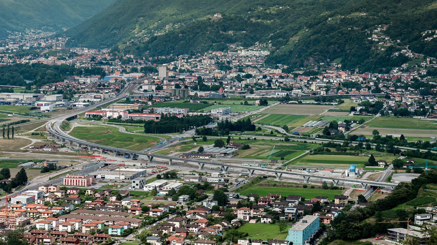 A2/A13, il Cantone dovrebbe progettare il nuovo collegamento