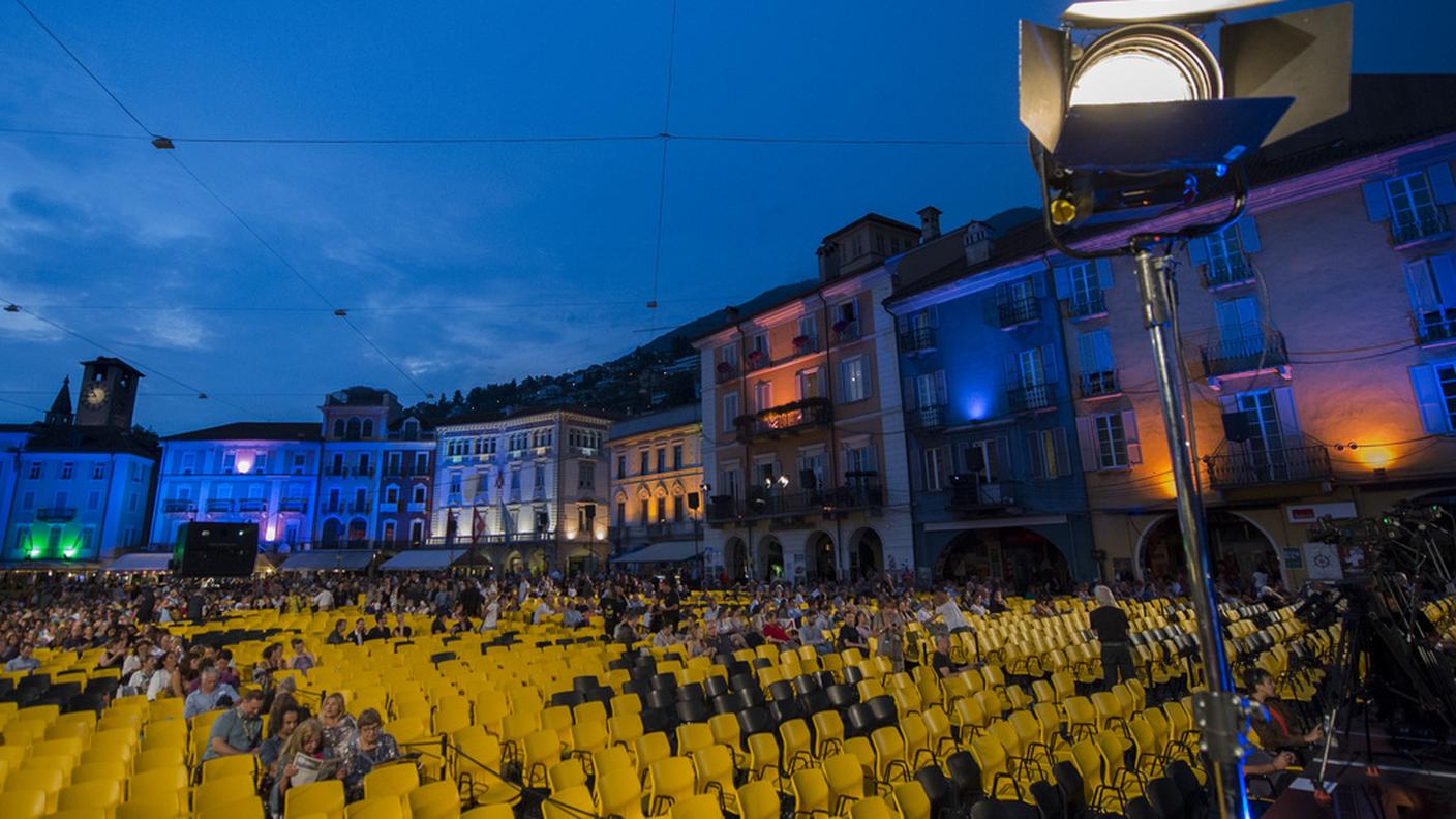 La piazza e i dintorni sono sotto la responsabilità del Festival