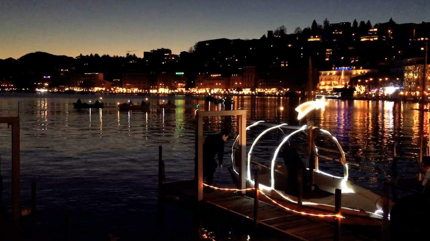 Un presepe nel Lago di Lugano