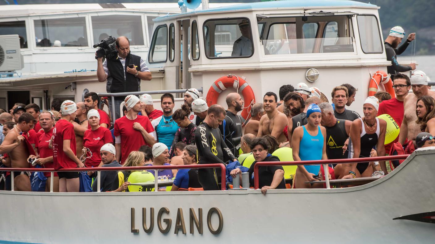 I partecipanti all'evento hanno raggiunto Caprino in battello