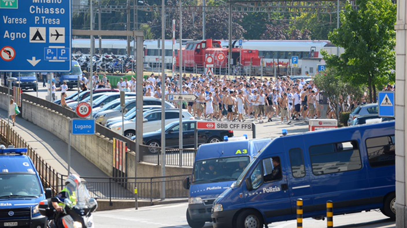 La polizia era presente in forze