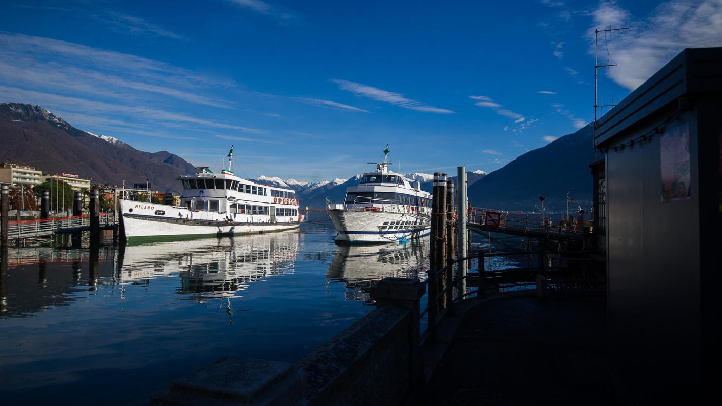 L'aliscafo della Navigazione Lago Maggiore