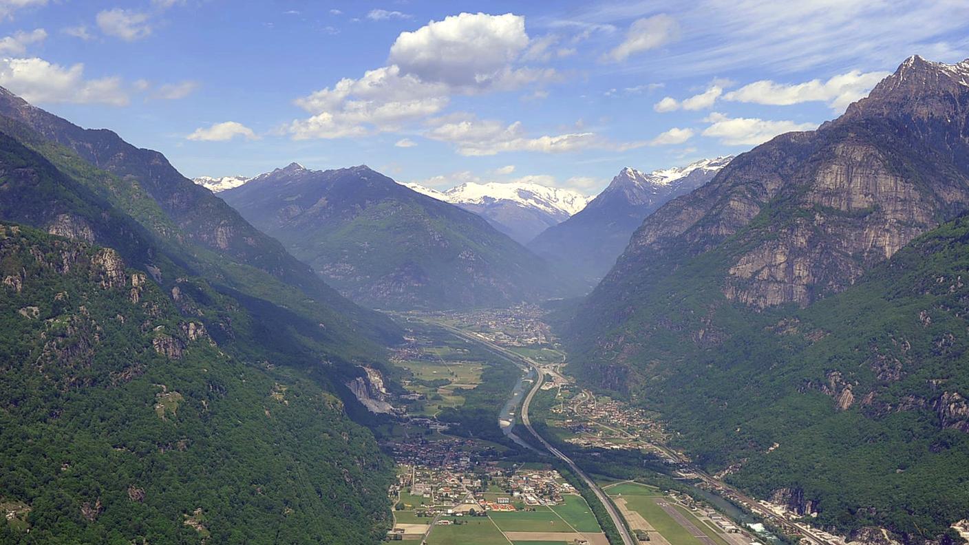 Con il passaggio di Claro a Bellinzona, si prospetta un Distretto a soli due comuni: Riviera e Biasca