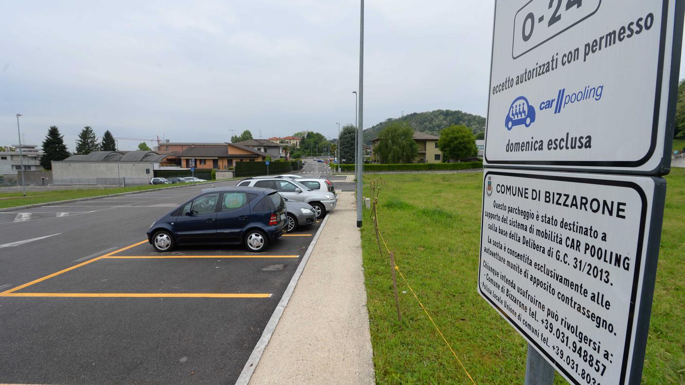 Un parcheggio destinato al car pooling a Bizzarone